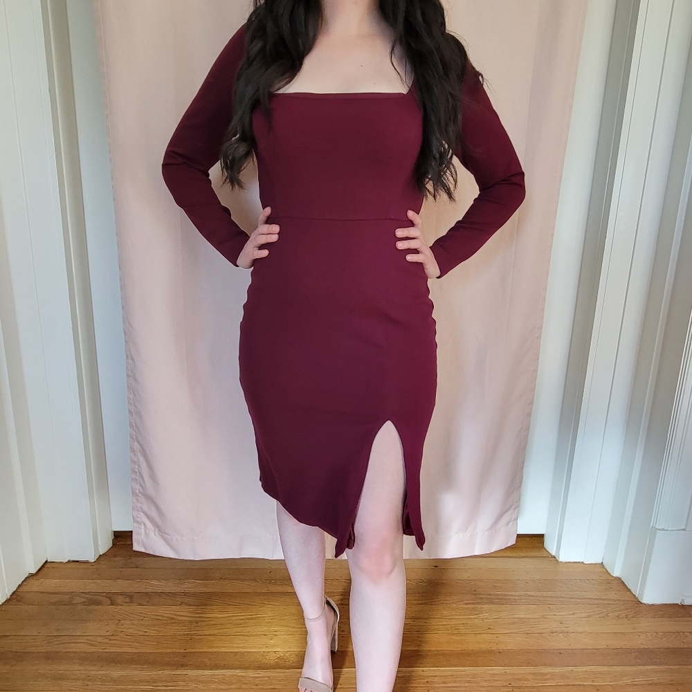 Lulu's Burgundy Structured Square Neck Slit Bodycon Dress Size Small